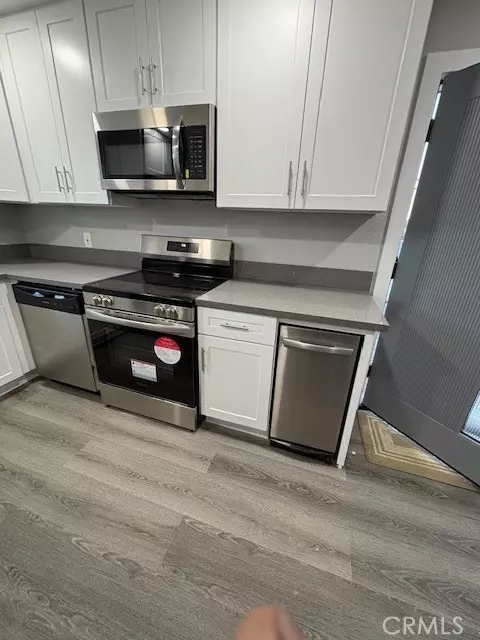 Oak Hills, CA 92344,10421 El Centro