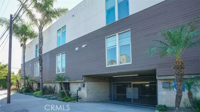 Studio City, CA 91604,4705 Whitsett 106