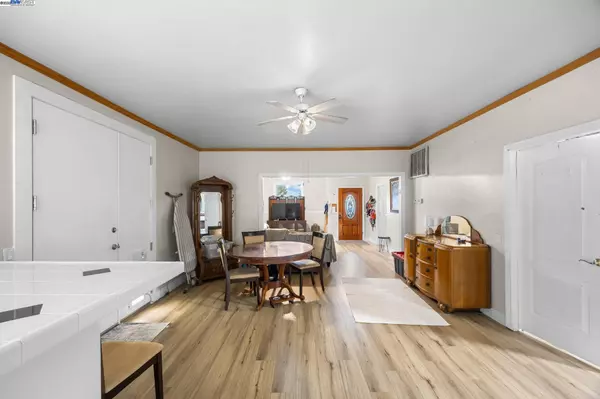 Modesto, CA 95350,2421 W Rumble Rd