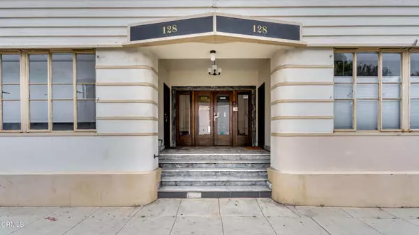 Long Beach, CA 90802,128 Lime AVE 14