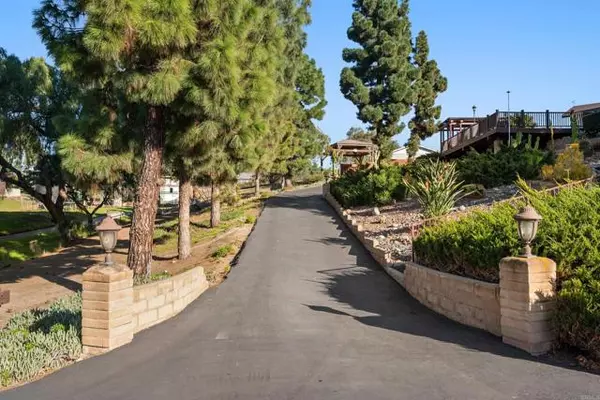 Bonita, CA 91902,3870 Avenida San Miguel