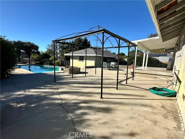 Sylmar, CA 91342,10344 Arnwood