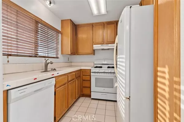 Torrance, CA 90503,2800 Plaza Del Amo 375