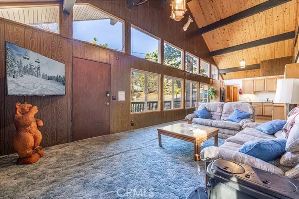 Big Bear Lake, CA 92315,43555 Colusa