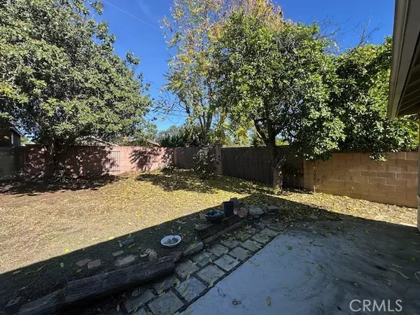 Van Nuys, CA 91406,17431 Valerio