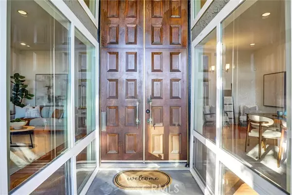 Long Beach, CA 90815,1032 Palo Verde