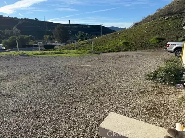 Canyon Country, CA 91351,17559 Sierra HWY