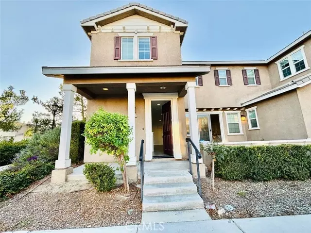 5863 Ginger DR, Eastvale, CA 92880