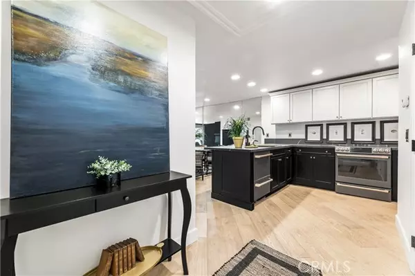 Long Beach, CA 90803,6112 Marina Pacifica