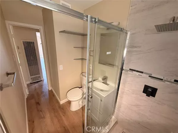 Colton, CA 92324,472 Mill ST