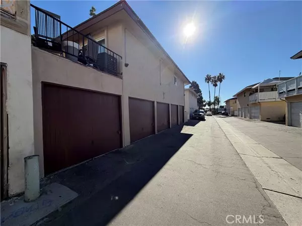 Anaheim, CA 92802,2071 S Nautical