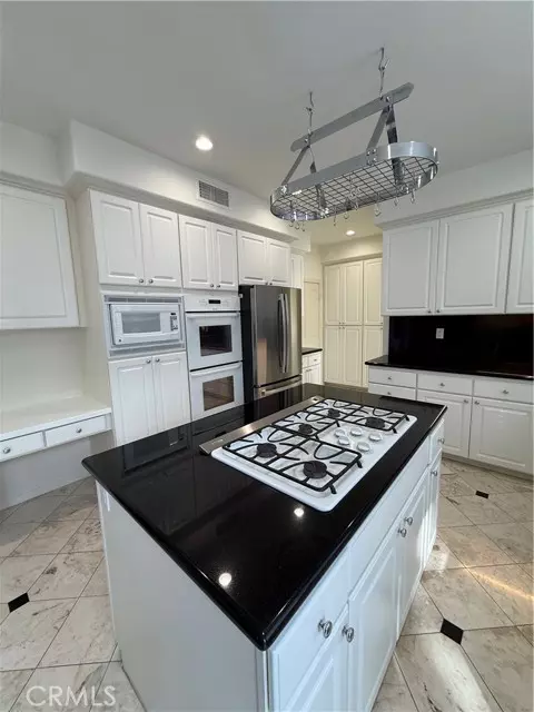 Irvine, CA 92606,6 Ponte