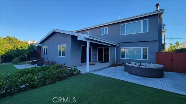 Los Angeles, CA 90066,12812 Short