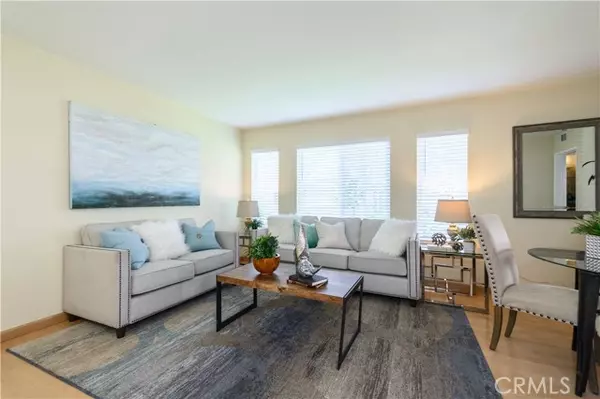 Irvine, CA 92604,51 Oval RD 1