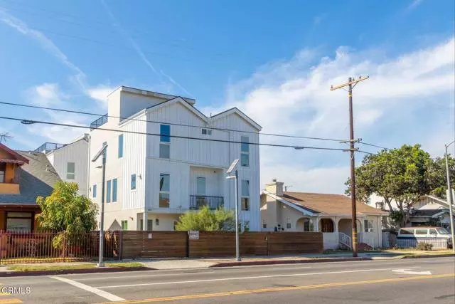 4177 S Normandie AVE, Los Angeles, CA 90037