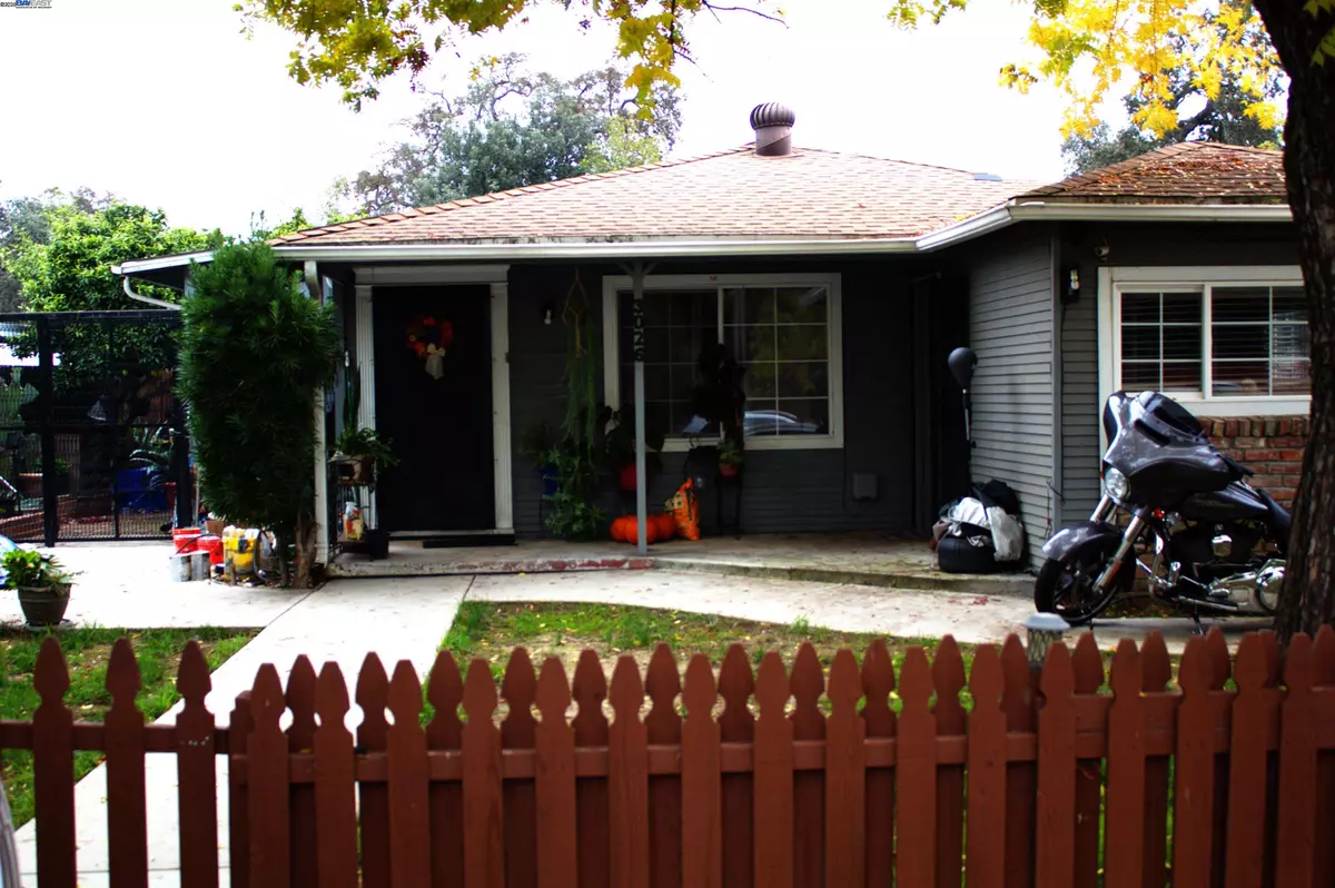 Stockton, CA 95204,3026 N American