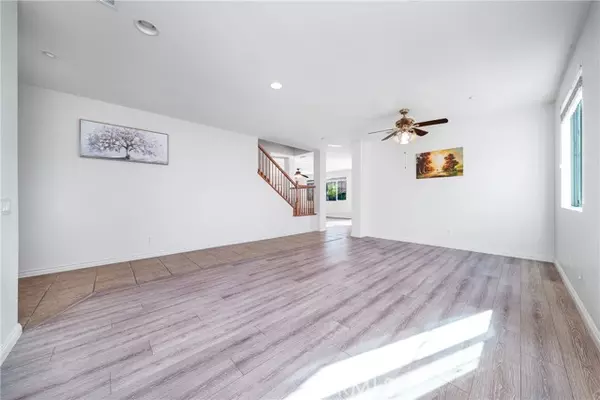 Fontana, CA 92336,15187 Hawk ST