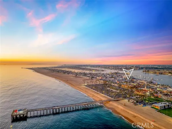 Newport Beach, CA 92661,417 E Bay