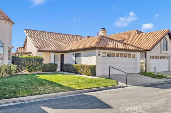 19265 Pine WAY, Apple Valley, CA 92308