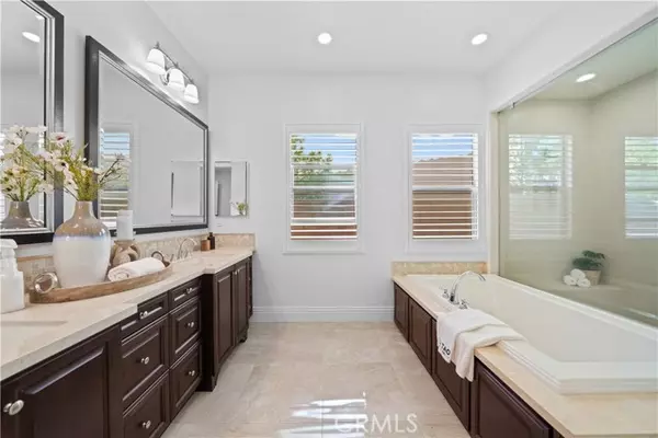 Tustin, CA 92782,18 Windrow RD