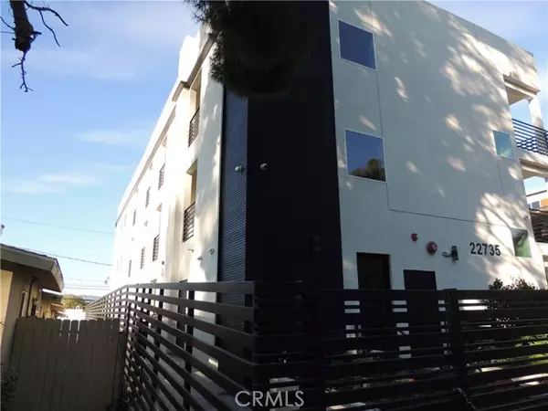 Woodland Hills, CA 91364,22735 Del Valle ST 5