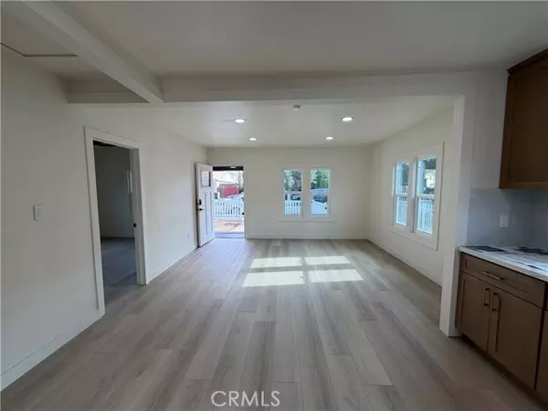 Long Beach, CA 90805,5493 Cerritos