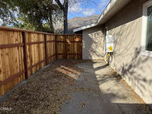 Ojai, CA 93023,111 Bald ST B