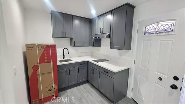 Anaheim, CA 92805,1605 Santa Ana ST C