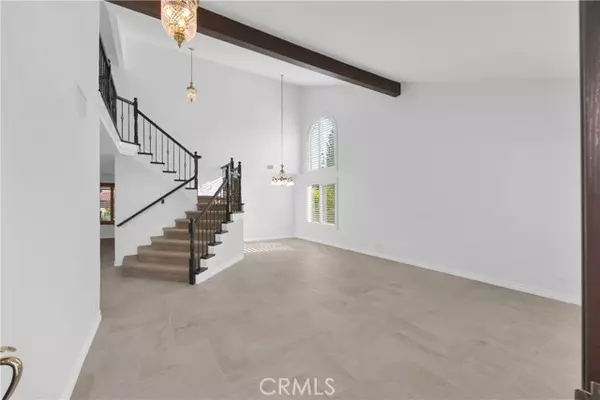 Corona, CA 92882,1247 Bridgeport