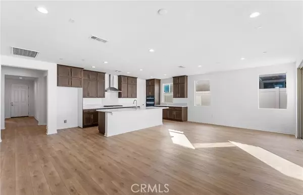 Menifee, CA 92585,25328 Violane DR