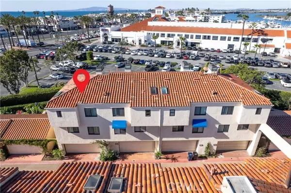 Huntington Beach, CA 92649,16425 Martin LN