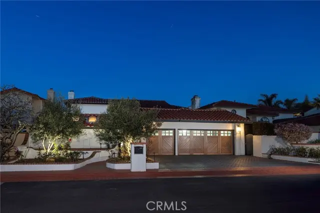 16572 Grimaud, Huntington Beach, CA 92649