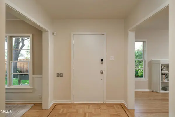 239 E Pentagon ST, Altadena, CA 91001