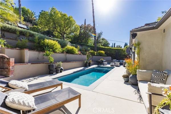 14422 Valley VIS, Sherman Oaks, CA 91423