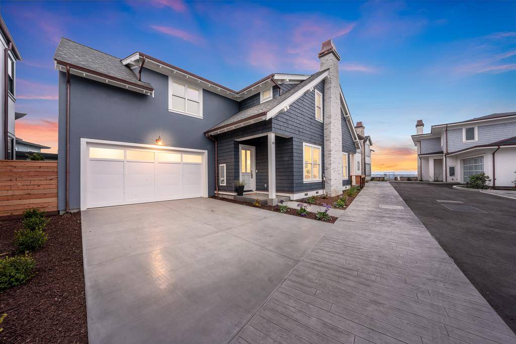 80 Bay Crest RD, Santa Cruz, CA 95062