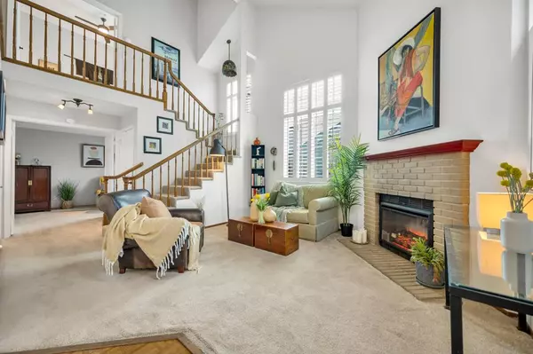 Redwood City, CA 94065,421 Cork Harbour CIR H