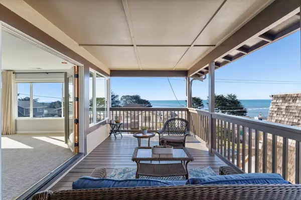 Moss Beach, CA 94038,567 Sierra ST