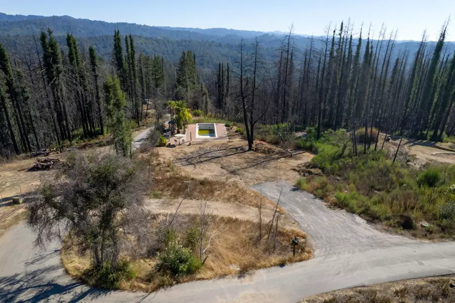 1400 Pinecrest DR, Boulder Creek, CA 95006