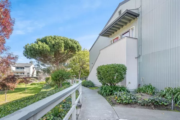 San Bruno, CA 94066,1126 Cherry AVE 47