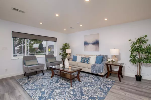 San Jose, CA 95127,1702 Mount Rushmore DR