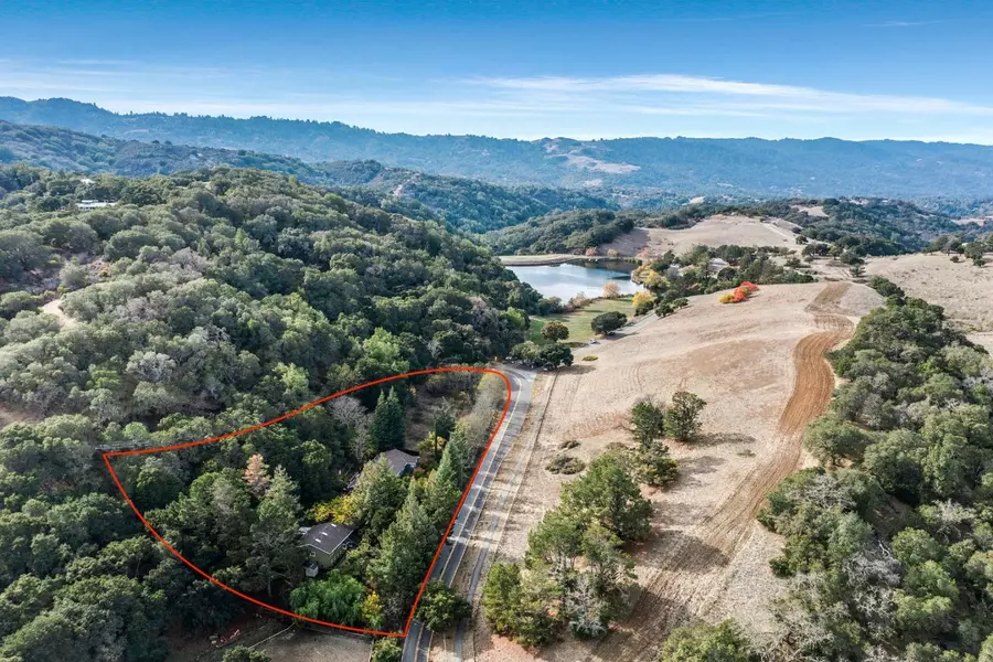11800 Page Mill RD, Los Altos Hills, CA 94022