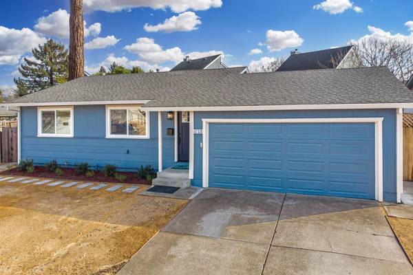 8153 Santa Barbara DR, Rohnert Park, CA 94928