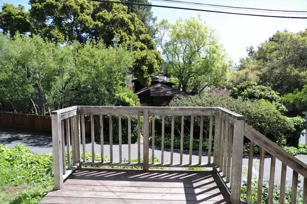 Kensington, CA 94707,72 Norwood AVE