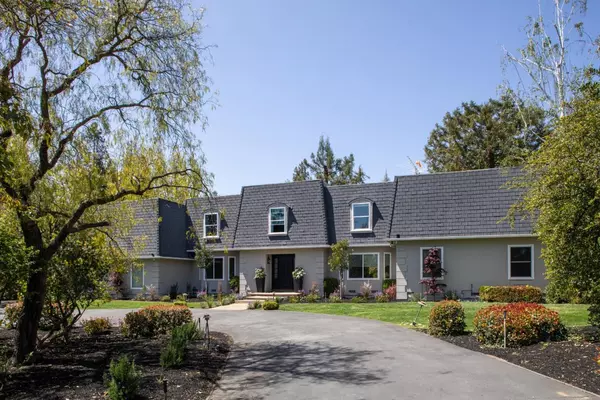 Los Altos Hills, CA 94024,12201 Colina DR