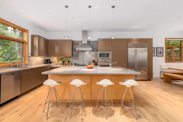 Portola Valley, CA 94028,118 Ramona RD