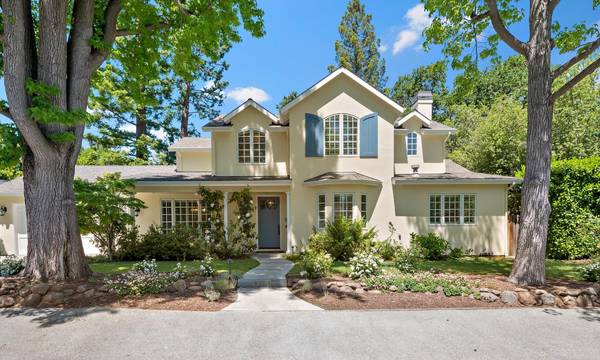 11 Hesketh DR, Menlo Park, CA 94025