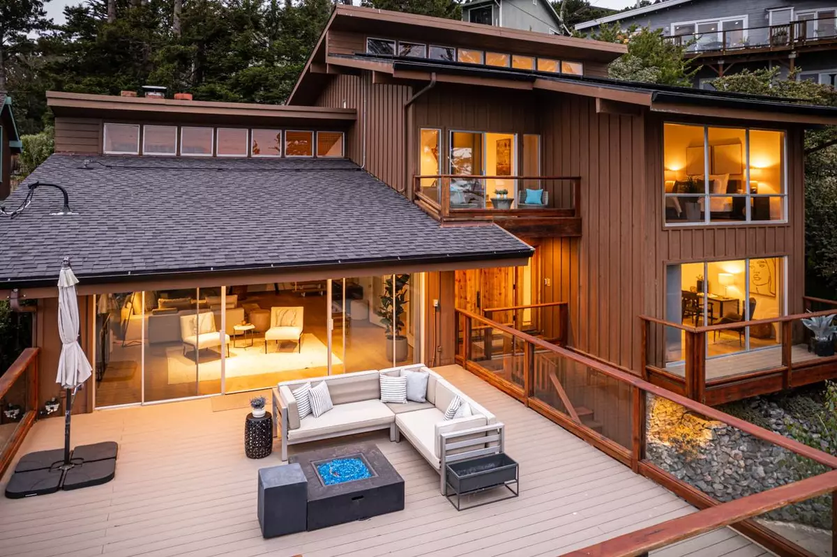 El Granada, CA 94019,107 San Pedro RD