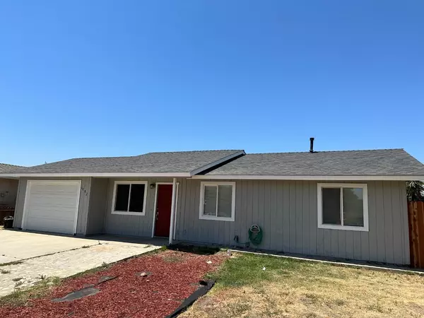 Greenfield, CA 93927,1082 Chalone DR