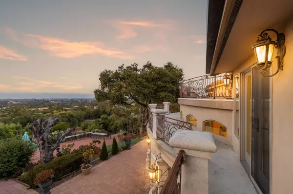 Los Altos Hills, CA 94022,24680 Prospect AVE