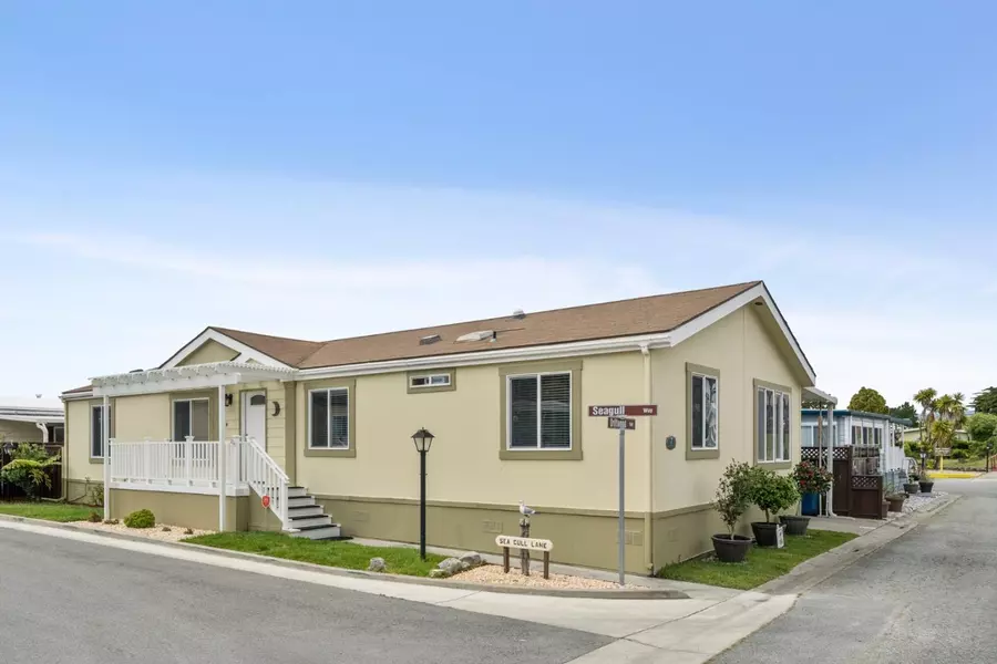 7 Driftwood TRL 7, Half Moon Bay, CA 94019